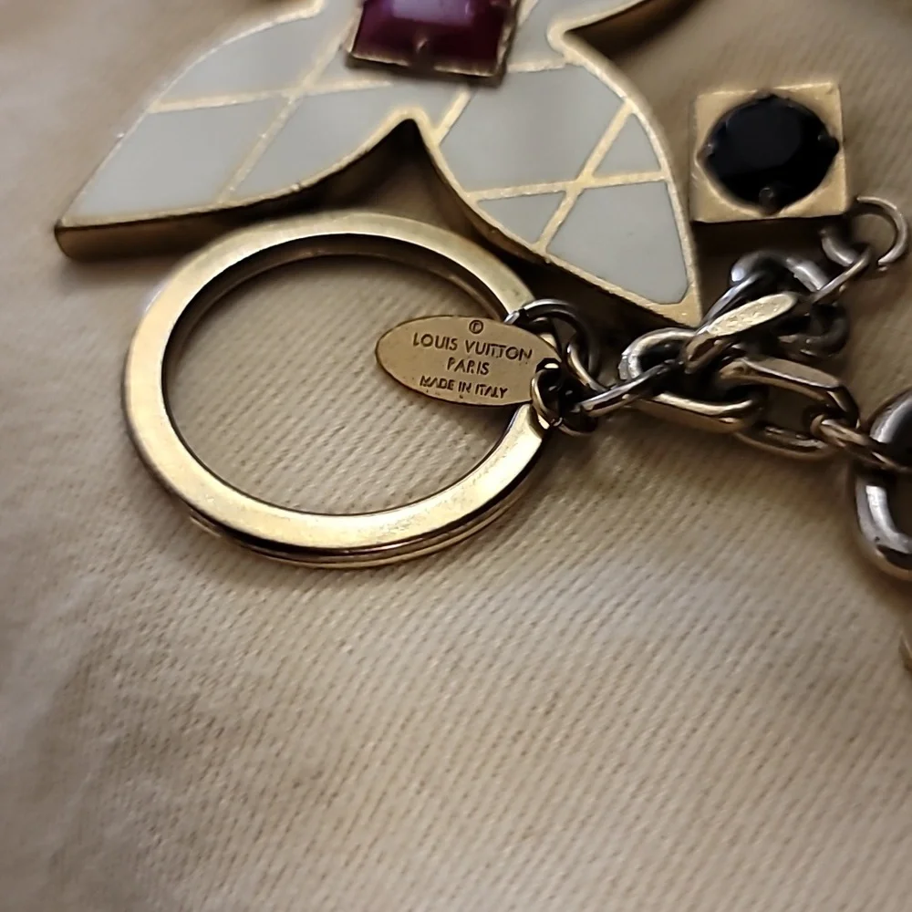 🌺Louis Vuitton Malletage Flower Key Holder and Bag Charm🌺